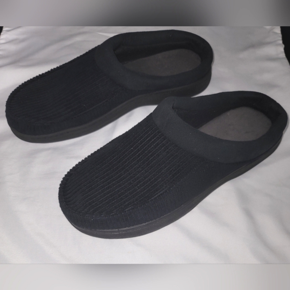 Dearform black corduroy memory foam slippers Sz 11-12